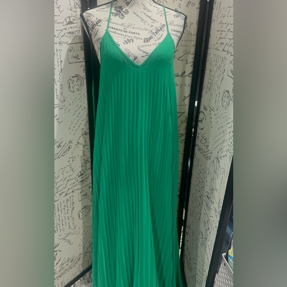 Victoria's Secret Vibrant Green 💚Maxi Dress